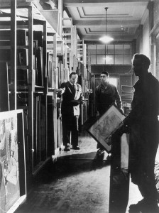 Permalink to New Online Resource to Reveal Stories about Nazi-Looted Art, Wartime Art Market Paintings in storage at the Munich Central Collecting Point / Johannes Felbermeyer