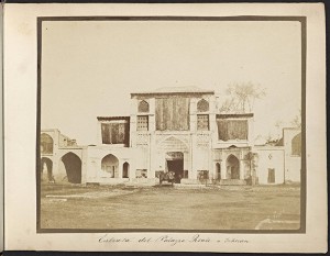 Permalink to 1850s Tehran Revealed in Rare Photographic Album Tehran, Entrance to Golestan Palace / Luigi Pesce