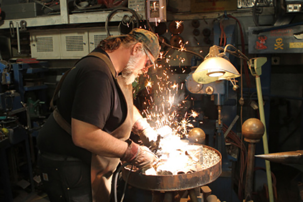 Blacksmith Tony Swatton in action
