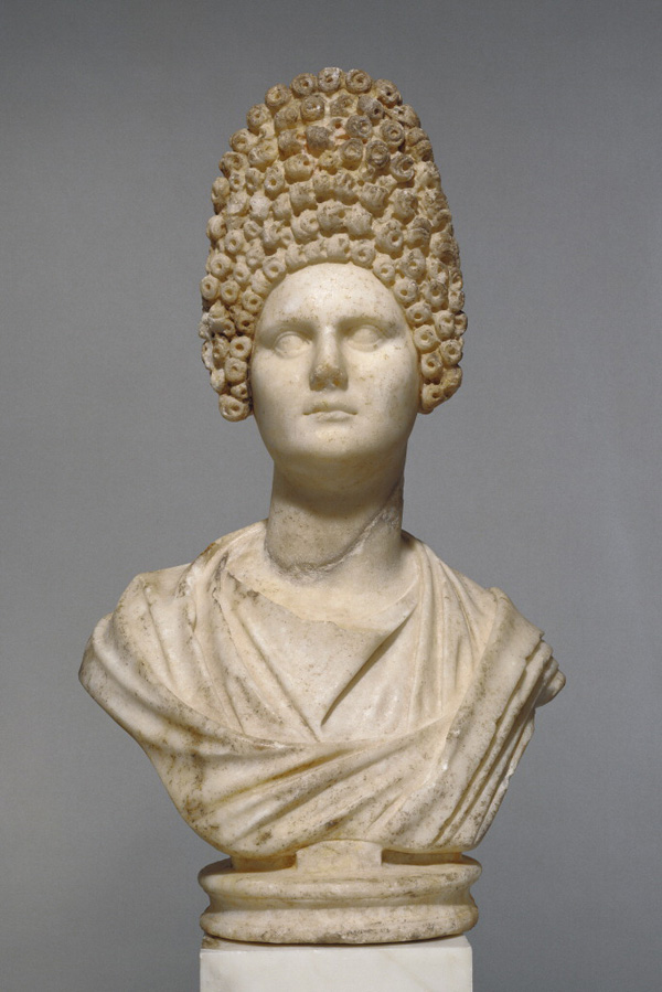 Bust of a Flavian Woman / Roman