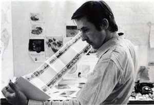 Ed Ruscha holding "Every Builging on the Sunset Strip"